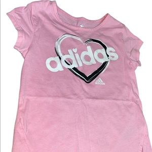 Adidas Girl’s Logo Heart Pink T-Shirt Size 6X